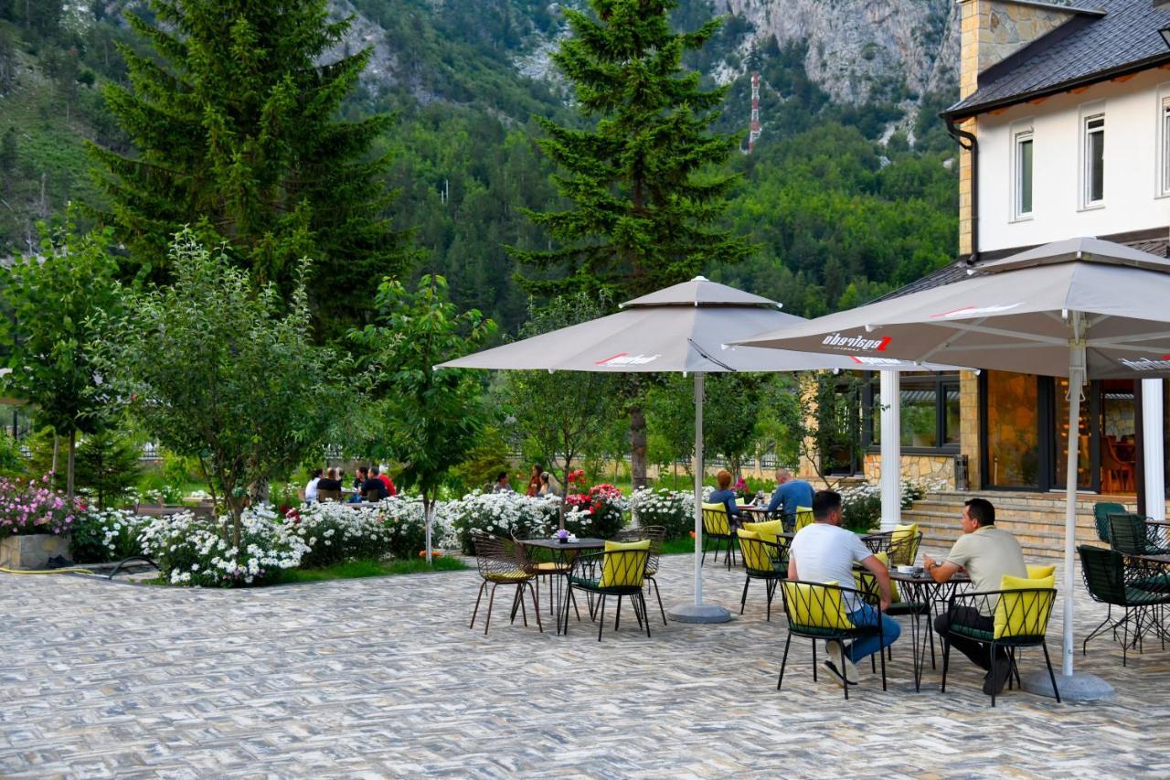 Breezy Hotel Вальбоне Екстер'єр фото