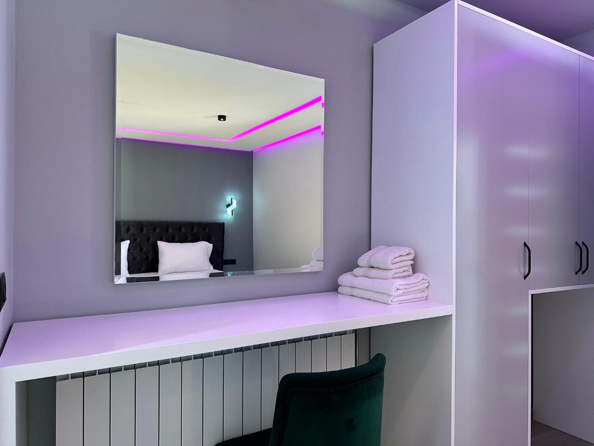 Breezy Hotel Вальбоне Екстер'єр фото