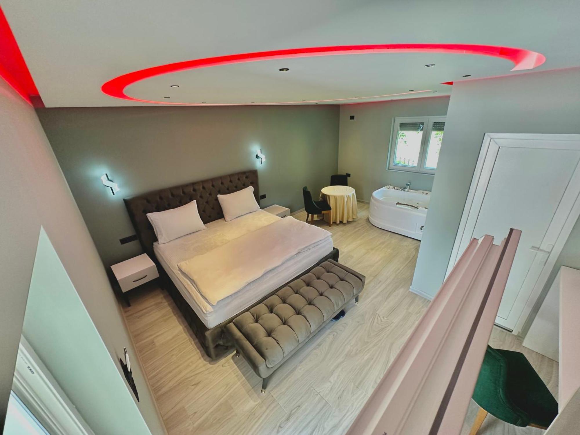 Breezy Hotel Вальбоне Номер фото